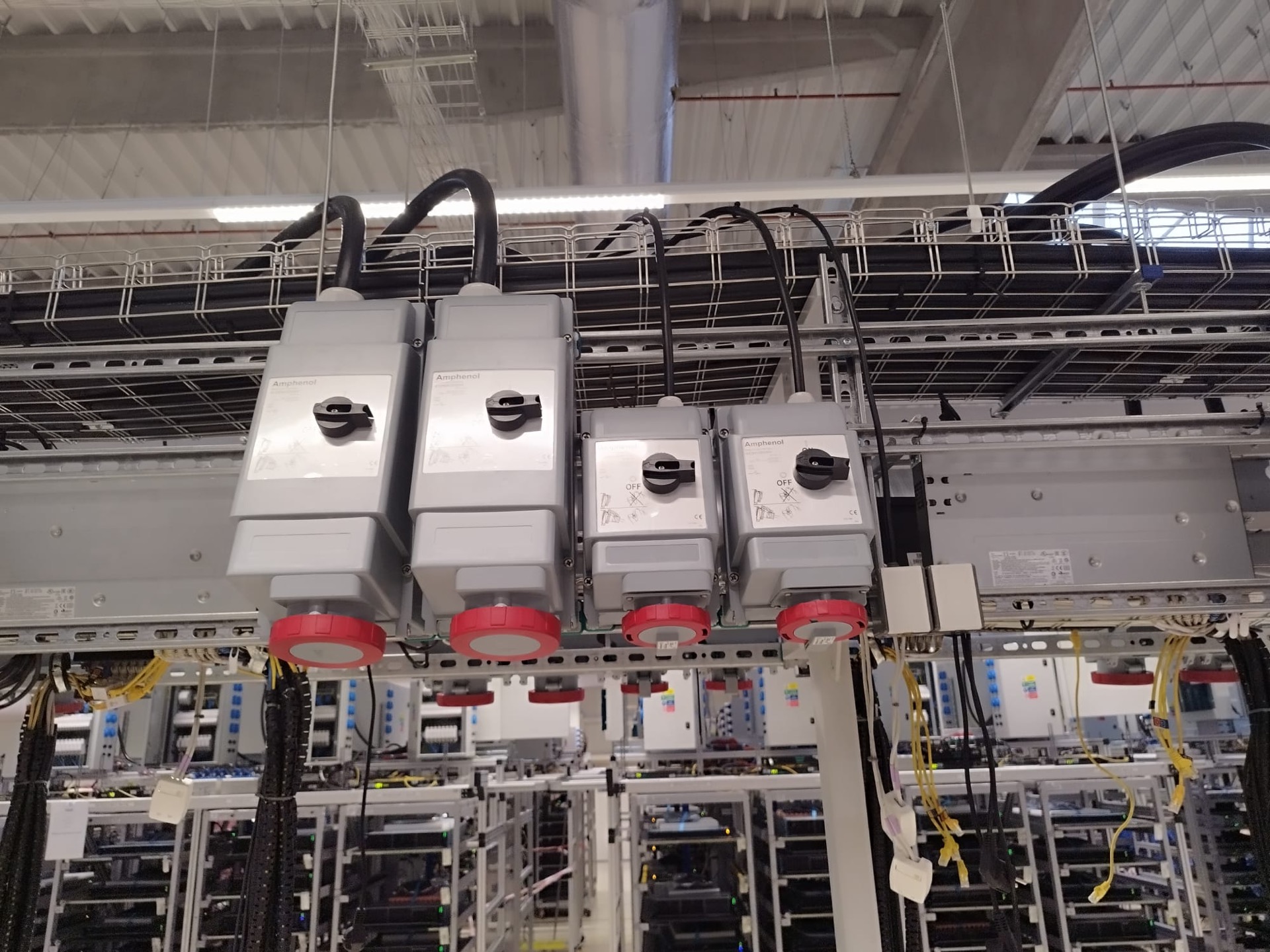 Průmyslové elektroinstalace